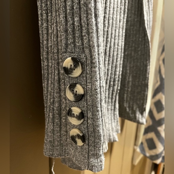 Retreology XL gray ribbed open front sweater - Picture 4 of 5